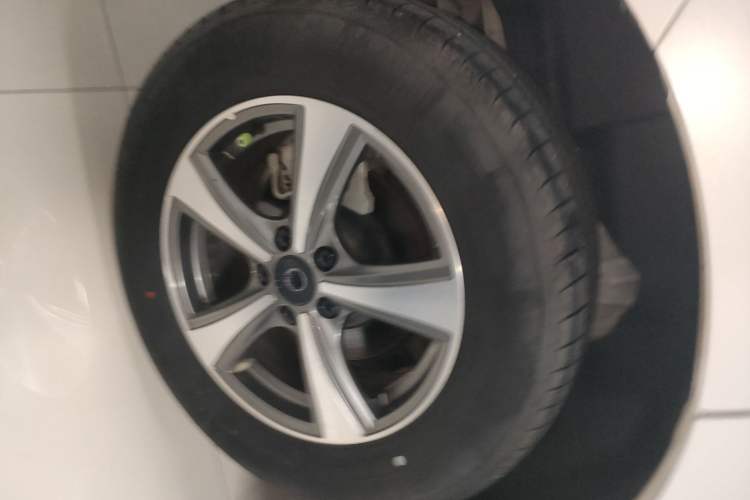 Used Haval H6 Coupe 2020 Smart Connect Version 1.5T Automatic Two-Wheel Drive Elite Model Right Rear Wheel Hub