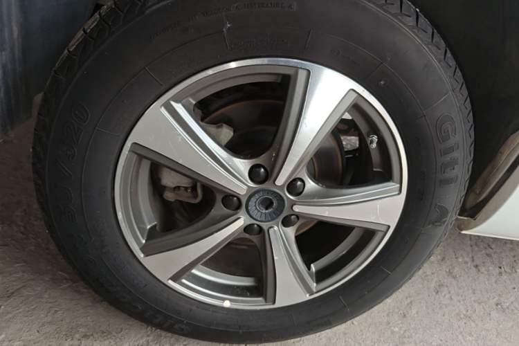 Used Haval H6 Coupe 2020 Smart Connect Version 1.5T Automatic Two-Wheel Drive Elite Model Right Rear Wheel Hub