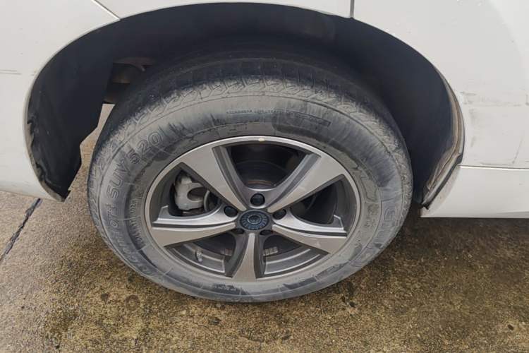 Used Haval H6 Coupe 2020 SmartConnect Edition 1.5T Automatic Two-Wheel Drive Luxury SmartConnect Model Right Rear Wheel Hub