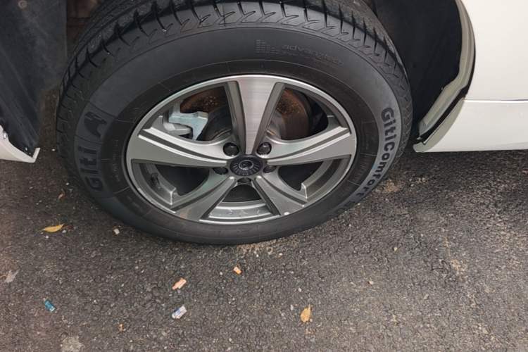 Used Haval H6 Coupe 2020 Smart Connect Version 1.5T Automatic Two-Wheel Drive Elite Model Right Rear Wheel Hub