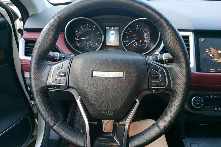 Used Haval H6 Coupe 2020 Smart Connect Version 1.5T Manual Two-Wheel Drive Elite Model Steering Wheel