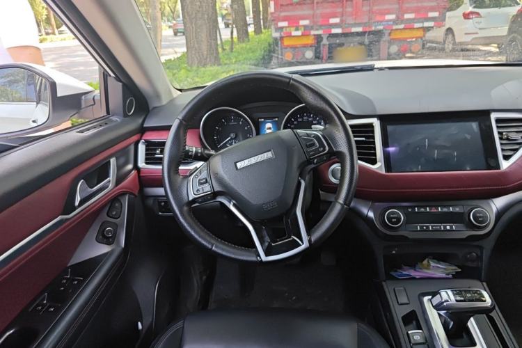 Used Haval H6 Coupe 2020 Smart Connect Version 1.5T Automatic Two-Wheel Drive Elite Model Steering Wheel
