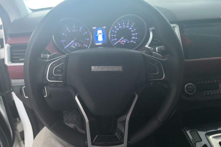 Used Haval H6 Coupe 2020 Smart Connect Version 1.5T Automatic Two-Wheel Drive Elite Model Steering Wheel
