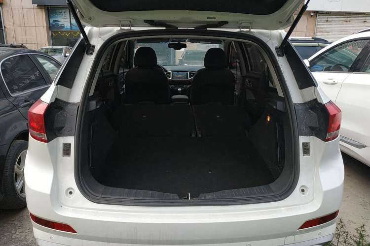 Used Haval H6 Coupe 2020 Smart Connect Version 1.5T Manual Two-Wheel Drive Elite Model Trunk