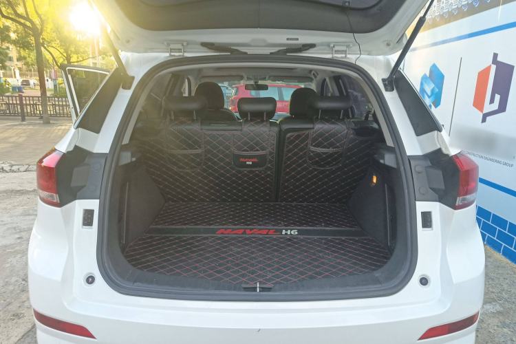Used Haval H6 Coupe 2020 Smart Connect Version 1.5T Automatic Two-Wheel Drive Elite Model Trunk