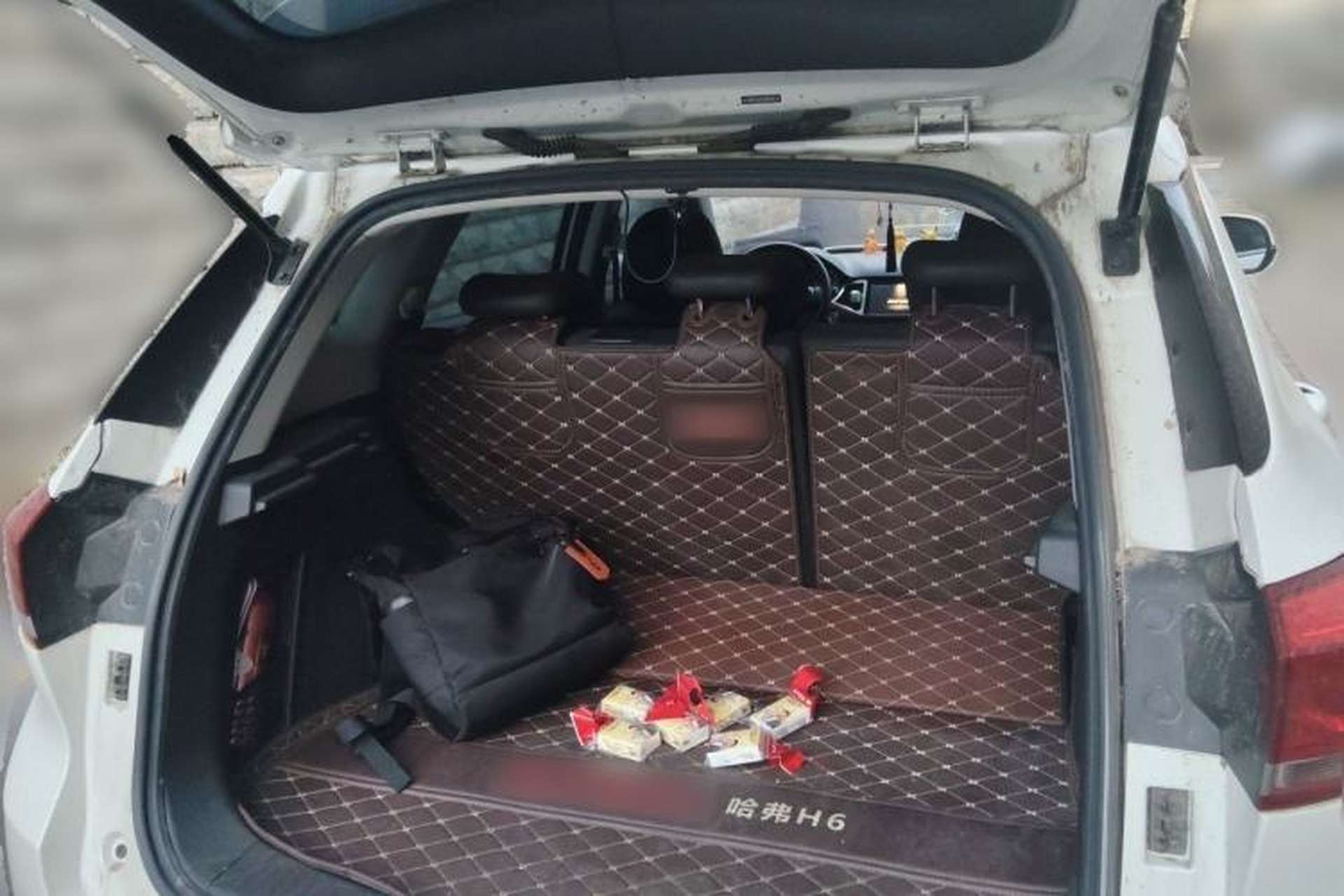 Used Haval H6 Coupe 2020 Smart Connect Version 1.5T Automatic Two-Wheel Drive Elite Model Trunk
