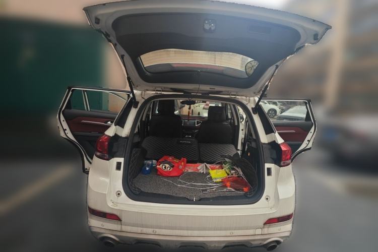 Used Haval H6 Coupe 2020 SmartConnect Edition 1.5T Automatic Two-Wheel Drive Luxury SmartConnect Model Trunk