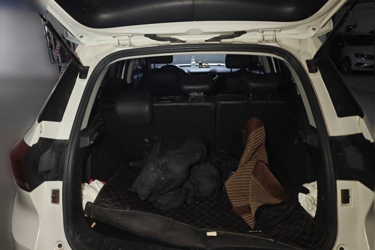 Used Haval H6 Coupe 2020 Smart Connect Version 1.5T Automatic Two-Wheel Drive Elite Model Trunk