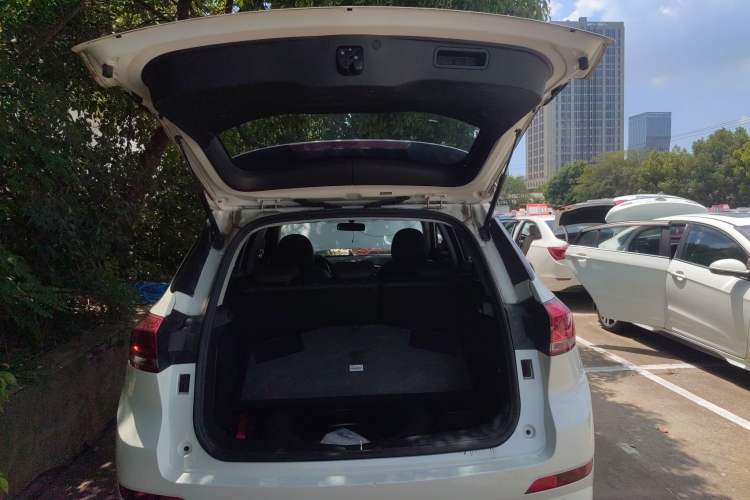 Used Haval H6 Coupe 2020 Smart Connect Version 1.5T Automatic Two-Wheel Drive Elite Model Trunk