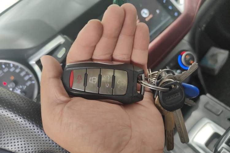 Used Haval H6 Coupe 2020 SmartConnect Edition 1.5T Automatic Two-Wheel Drive Luxury SmartConnect Model Vehicle Key