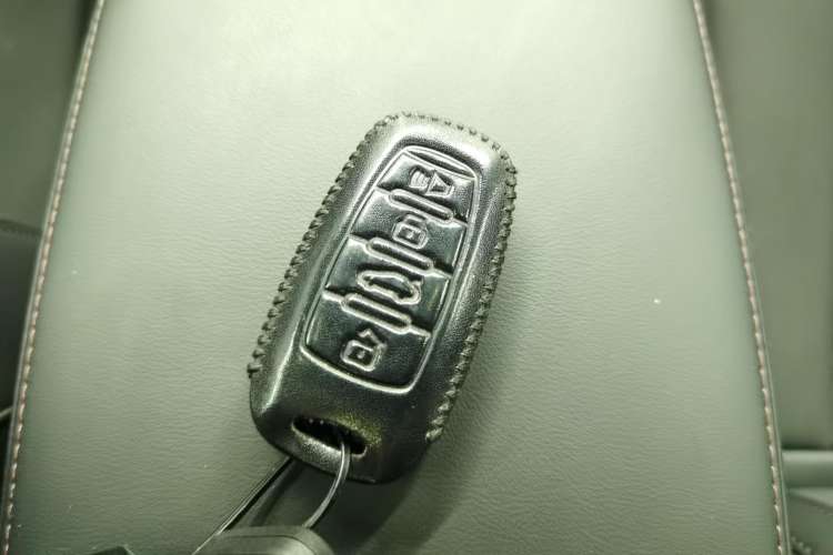 Used Haval H6 Coupe 2020 Smart Connect Version 1.5T Automatic Two-Wheel Drive Elite Model Vehicle Key