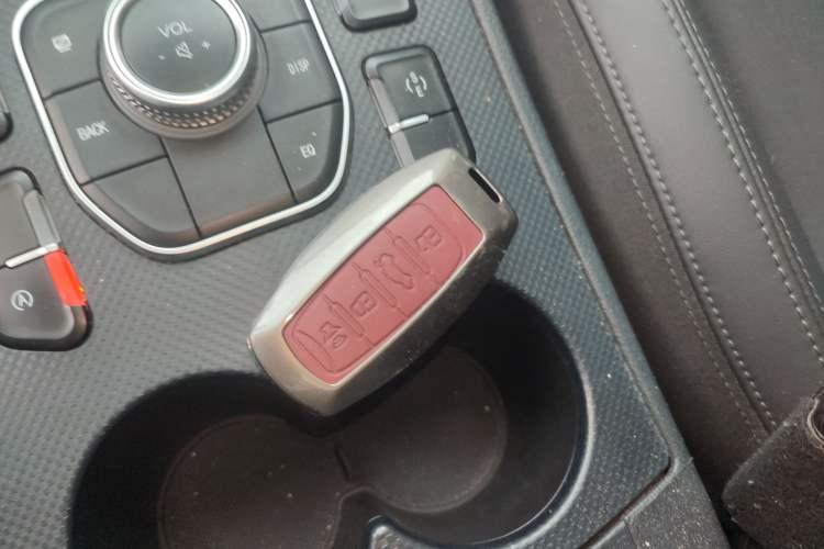Used Haval H6 Coupe 2020 Smart Connect Version 1.5T Automatic Two-Wheel Drive Elite Model Vehicle Key