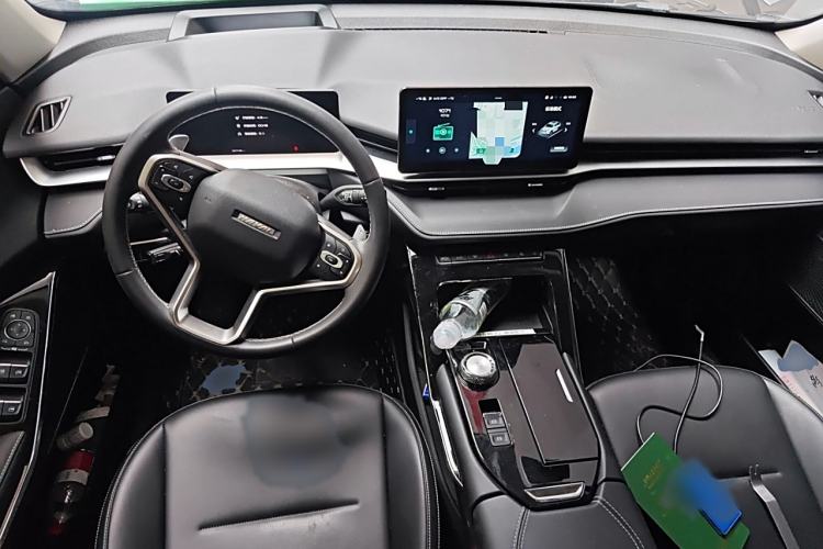 Used Haval H6 Coupe 2021 ZhiLian Edition 1.5T Automatic Two-Wheel Drive Ultra-Luxury ZhiLian Version Interior 2