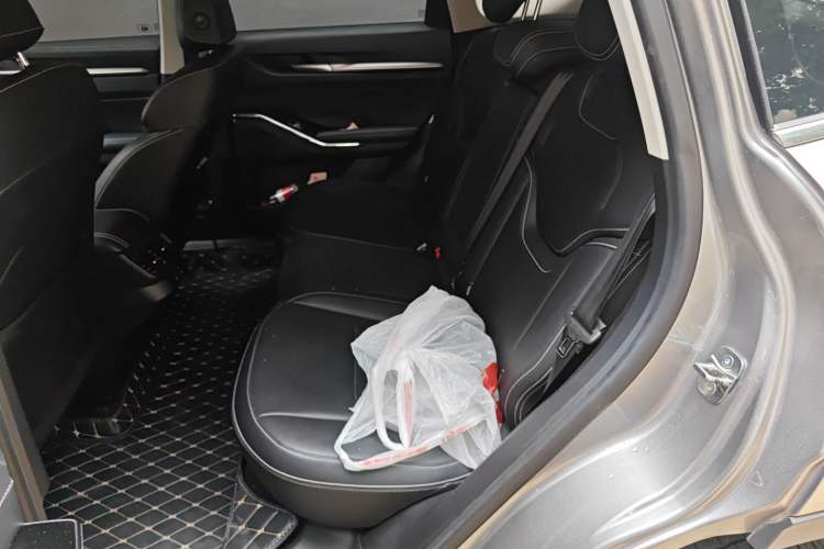 Used Haval H6 Coupe 2021 ZhiLian Edition 1.5T Automatic Two-Wheel Drive Ultra-Luxury ZhiLian Version Interior 4