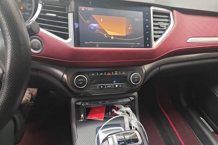 Used Haval H6 Coupe 2021 Smart Connect Version 1.5T Automatic Two-Wheel Drive Elite Model Audio And AC Panel