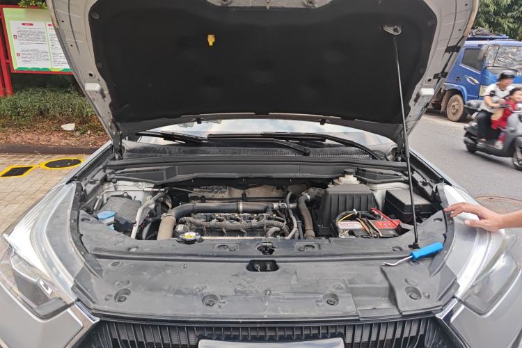 Used Haval H6 Coupe 2021 Smart Connect Version 1.5T Automatic Two-Wheel Drive Elite Model Engine Bay