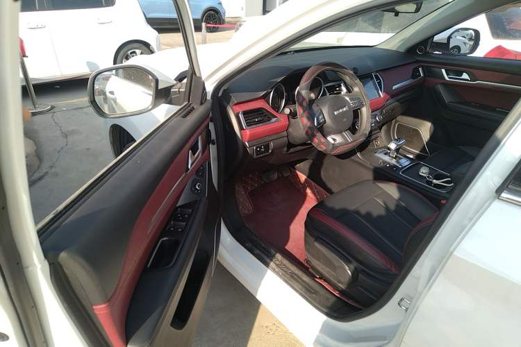 Used Haval H6 Coupe 2021 Smart Connect Version 1.5T Automatic Two-Wheel Drive Elite Model Driver Seat