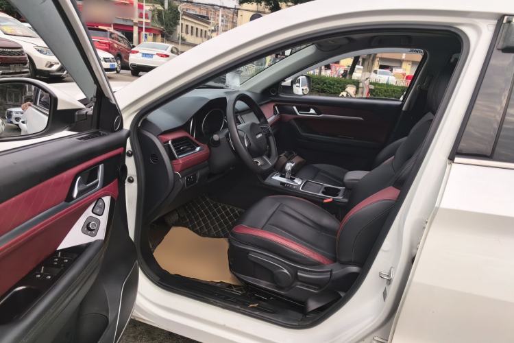 Used Haval H6 Coupe 2021 Smart Connect Version 1.5T Automatic Two-Wheel Drive Elite Model Driver Seat