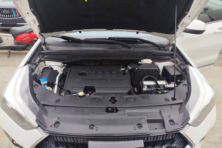 Used Haval H6 Coupe 2021 Smart Connect Version 1.5T Automatic Two-Wheel Drive Elite Model Engine Bay