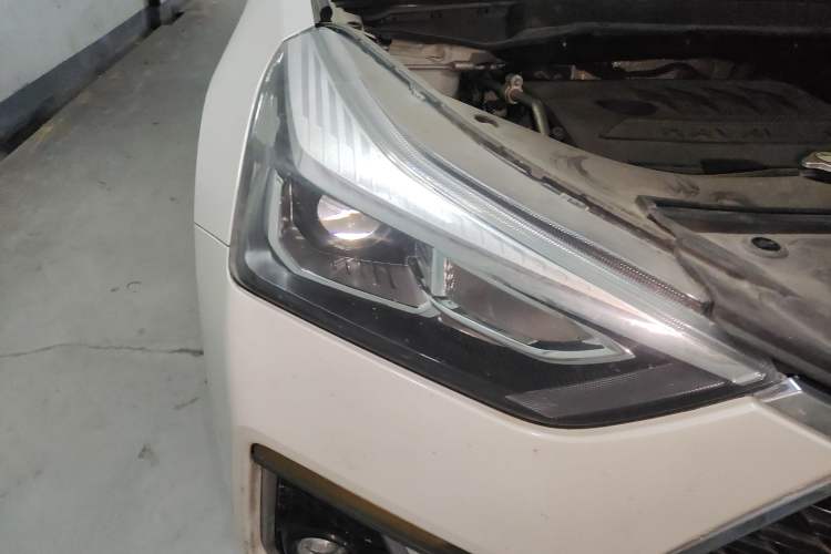 Used Haval H6 Coupe 2021 Smart Connect Edition 1.5T Automatic Two-Wheel Drive Luxury Smart Connect Version Exterior 6