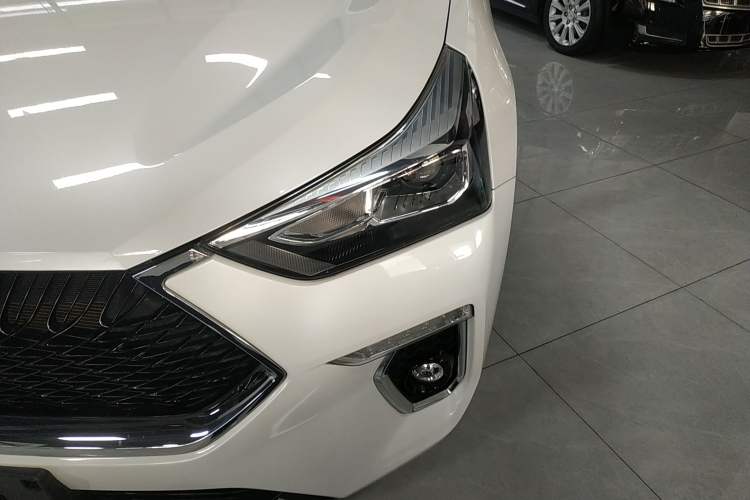 Used Haval H6 Coupe 2021 Smart Connect Version 1.5T Automatic Two-Wheel Drive Elite Model Left Front Headlight