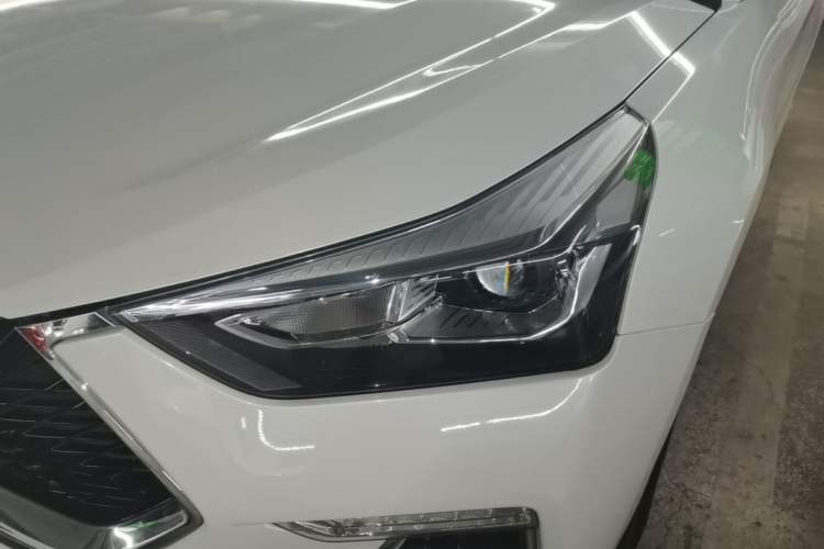 Used Haval H6 Coupe 2021 Smart Connect Edition 1.5T Automatic Two-Wheel Drive Luxury Smart Connect Version Left Front Headlight