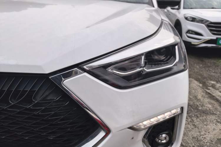 Used Haval H6 Coupe 2021 Smart Connect Version 1.5T Automatic Two-Wheel Drive Elite Model Left Front Headlight