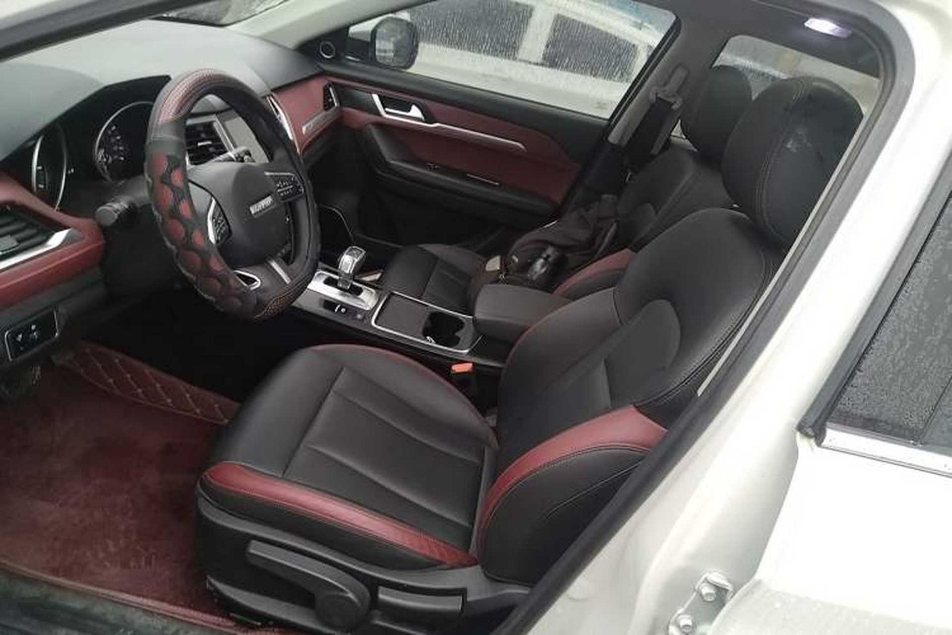 Used Haval H6 Coupe 2021 Smart Connect Version 1.5T Automatic Two-Wheel Drive Elite Model Left Front Seat