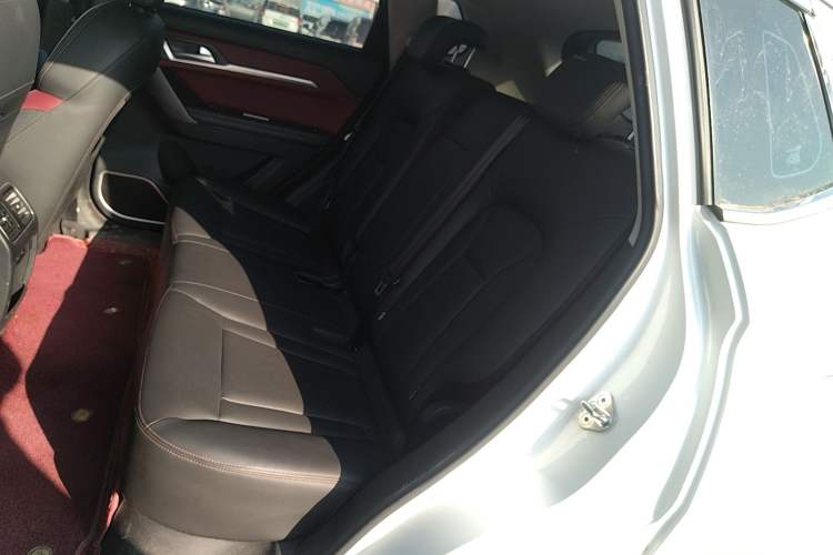 Used Haval H6 Coupe 2021 Smart Connect Version 1.5T Automatic Two-Wheel Drive Elite Model Left Rear Seat