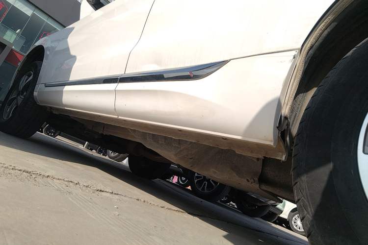 Used Haval H6 Coupe 2021 Smart Connect Version 1.5T Automatic Two-Wheel Drive Elite Model Left Side Sill