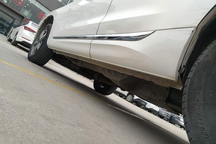 Used Haval H6 Coupe 2021 Smart Connect Version 1.5T Automatic Two-Wheel Drive Elite Model Left Side Sill