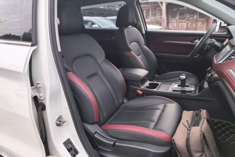 Used Haval H6 Coupe 2021 Smart Connect Version 1.5T Automatic Two-Wheel Drive Elite Model Right Front Seat