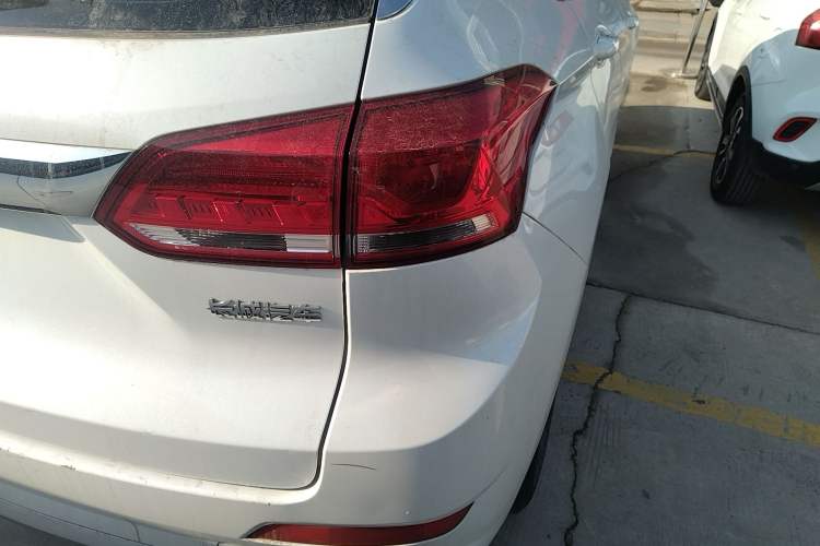 Used Haval H6 Coupe 2021 Smart Connect Version 1.5T Automatic Two-Wheel Drive Elite Model Right Rear Taillight