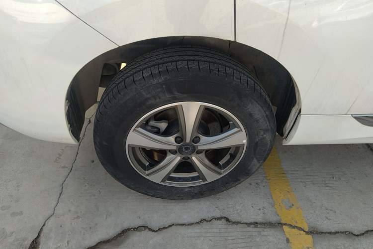 Used Haval H6 Coupe 2021 Smart Connect Version 1.5T Automatic Two-Wheel Drive Elite Model Right Rear Wheel Hub