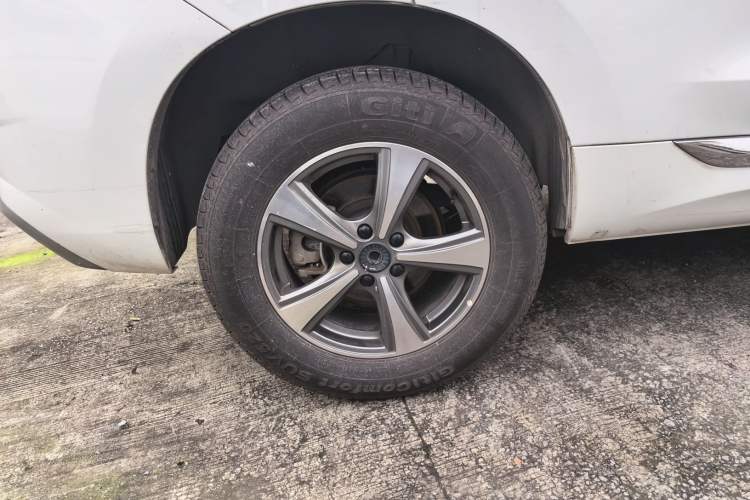 Used Haval H6 Coupe 2021 Smart Connect Version 1.5T Automatic Two-Wheel Drive Elite Model Right Rear Wheel Hub
