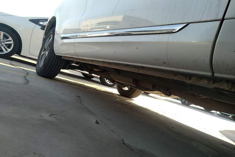 Used Haval H6 Coupe 2021 Smart Connect Version 1.5T Automatic Two-Wheel Drive Elite Model Right Side Sill