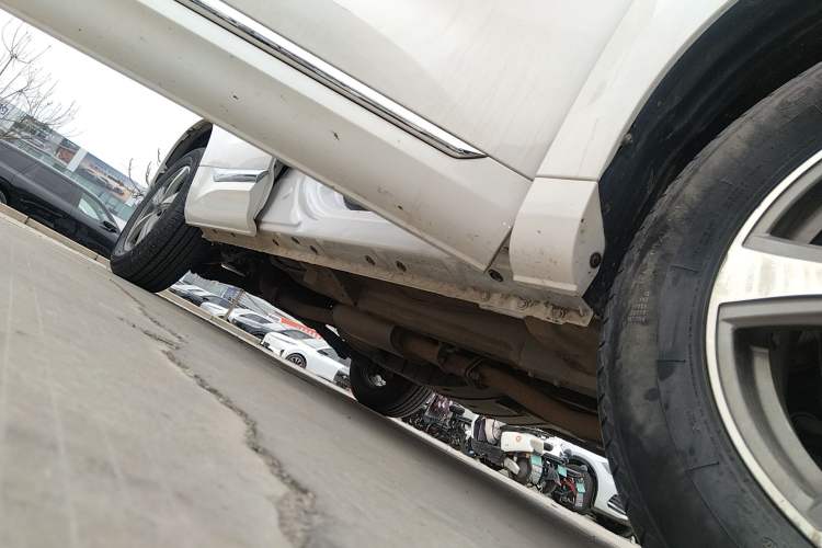 Used Haval H6 Coupe 2021 Smart Connect Version 1.5T Automatic Two-Wheel Drive Elite Model Right Side Sill