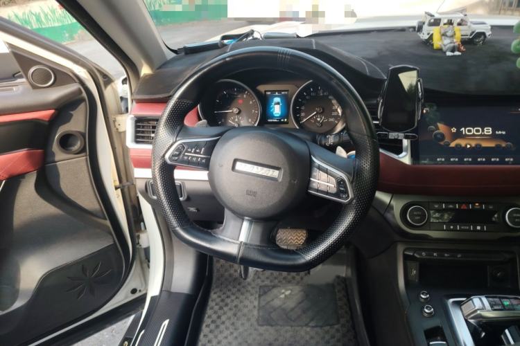Used Haval H6 Coupe 2021 Smart Connect Edition 1.5T Automatic Two-Wheel Drive Luxury Smart Connect Version Steering Wheel