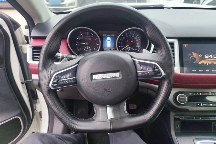 Used Haval H6 Coupe 2021 Smart Connect Version 1.5T Automatic Two-Wheel Drive Elite Model Steering Wheel