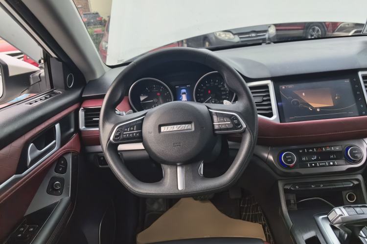 Used Haval H6 Coupe 2021 Smart Connect Version 1.5T Automatic Two-Wheel Drive Elite Model Steering Wheel
