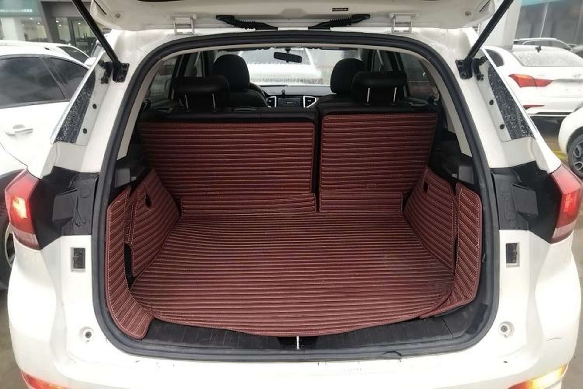 Used Haval H6 Coupe 2021 Smart Connect Version 1.5T Automatic Two-Wheel Drive Elite Model Trunk