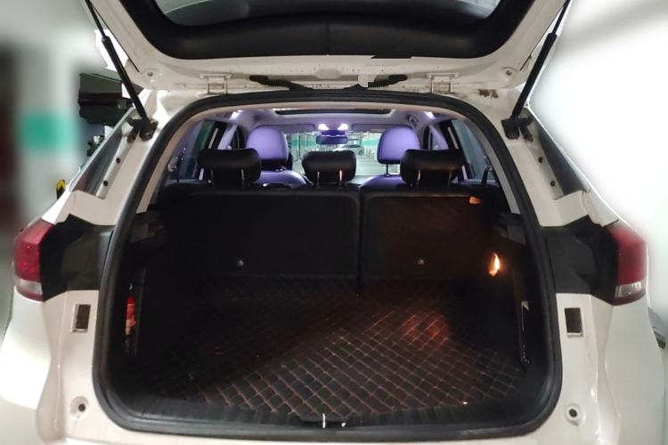 Used Haval H6 Coupe 2021 Smart Connect Edition 1.5T Automatic Two-Wheel Drive Luxury Smart Connect Version Trunk