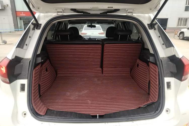 Used Haval H6 Coupe 2021 Smart Connect Version 1.5T Automatic Two-Wheel Drive Elite Model Trunk