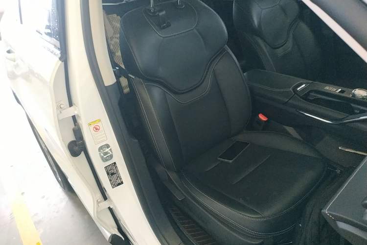 Used Haval H6 New Energy 2023 DHT-PHEV 110KM Enjoyment Edition Right Front Seat
