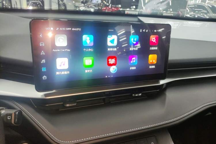 Used Haval H6 New Energy 2023 DHT-PHEV 110KM Long-Range Edition Audio And AC Panel