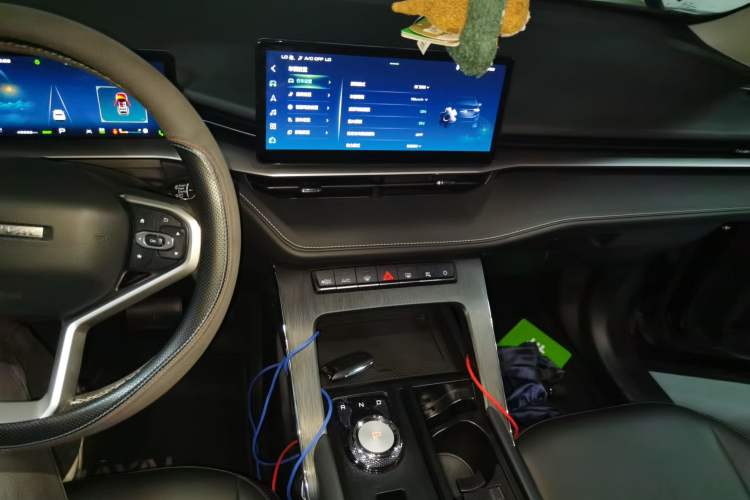 Used Haval H6 New Energy 2023 DHT-PHEV 110KM Long-Range Edition Audio And AC Panel