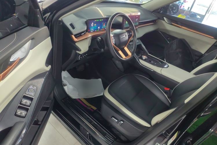 Used Haval H6 New Energy 2023 DHT-PHEV 110KM Long-Range Edition Driver Seat