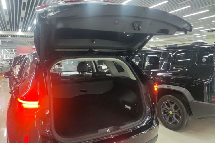 Used Haval H6 New Energy 2023 DHT-PHEV 110KM Long-Range Edition Trunk