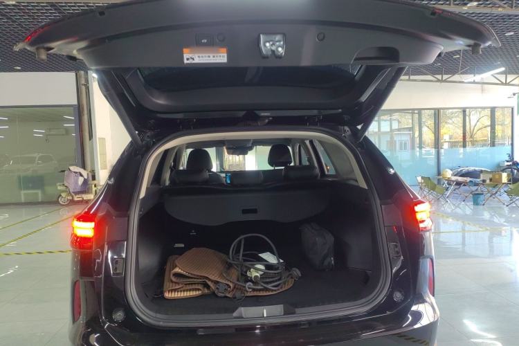 Used Haval H6 New Energy 2023 DHT-PHEV 110KM Long-Range Edition Trunk