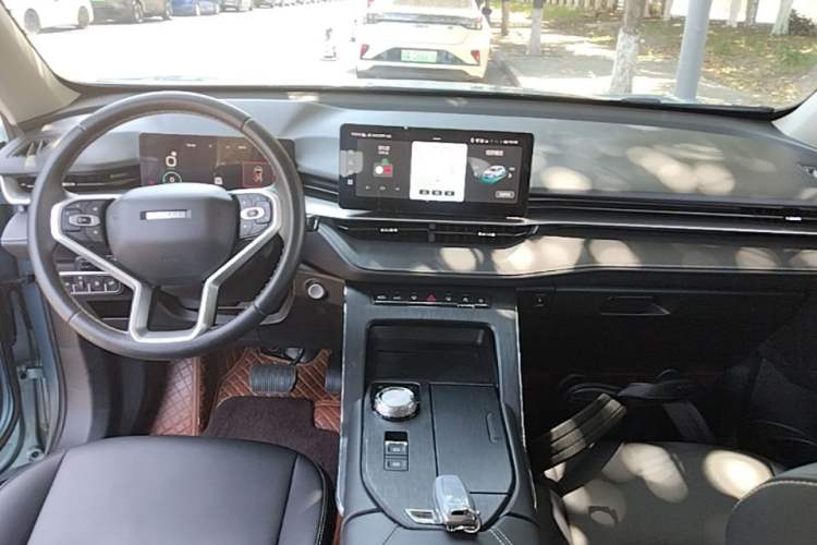Used Haval H6 New Energy 2023 DHT-PHEV 110KM Long-Range Edition Center Console